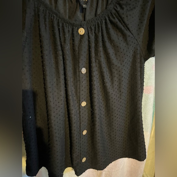 W5 Black Swiss Dot On/Off Shoulder Top Women’s Large - Picture 3 of 6